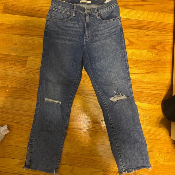 LEVIS JEANS - Picture 3 of 4